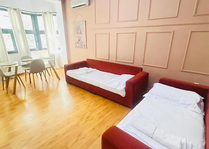 Apartamento Sunlight & Comfort Flat 4 Pax Tirana