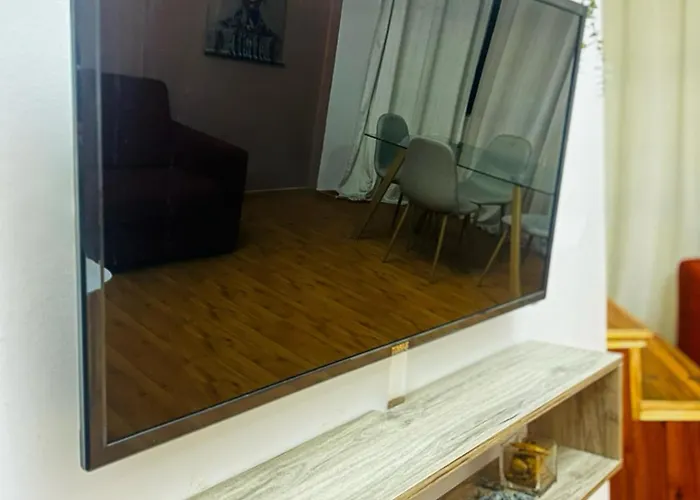 Sunlight & Comfort Flat 4 Pax Apartment