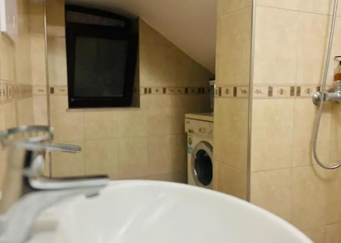 Sunlight & Comfort Flat 4 Pax Tirana